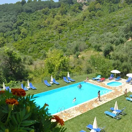 דירה Escape Luxury By The Pool Beach, Corfu